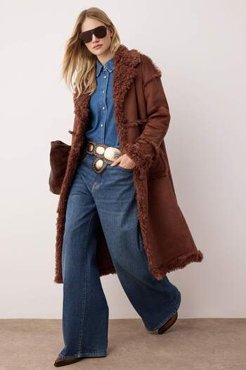 Trendyol Collection Brown Double Sided Fur Mono Closure Oversize Long Suede Coat Twoaw26Kb00001
