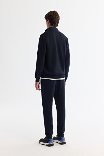 Avva Erkek Lacivert Dik Yaka Fermuarlı 3 İplik Şardonlu Regular Fit Sweatshirt E001020