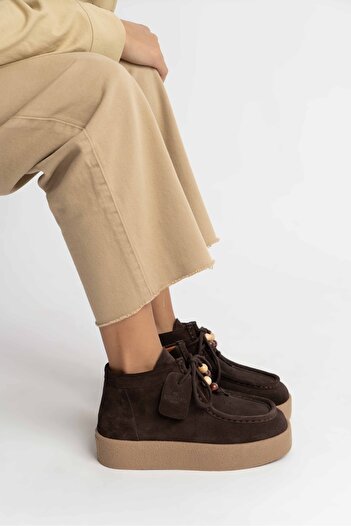 NİŞANTAŞI SHOES Γυναικείες μπότες Jayla Brown από γνήσιο δέρμα σουέτ με λεπτομέρεια με κορδόνια με χοντρή σόλα