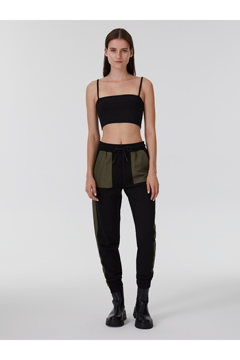 Loft Crop Female Athlete
