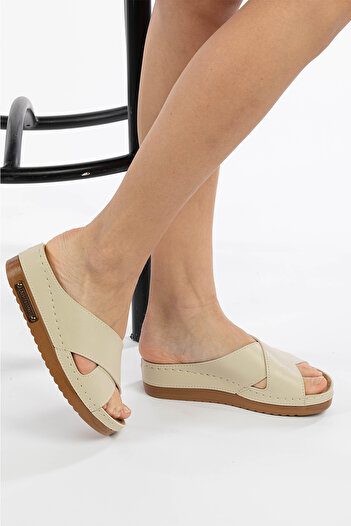 Shoebuo Women's Orthopedic Anatomical Sole Comfort Model Stylish Comfortable Daily Heeled Home and Outdoor Slippers