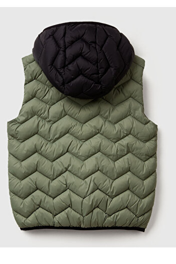 United Colors of Benetton Boy's Khaki Logo Detailed Hooded Vest