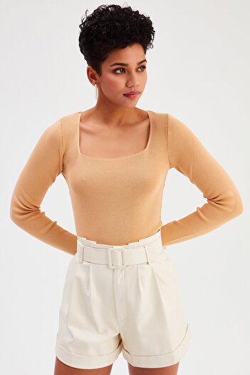 Sateen Kare Yaka Triko - Bisküvi