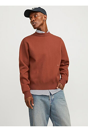 Jack & Jones Мъжки пуловер с обло деколте и свободна кройка в тъмночервен цвят 12261852_JORVESTERBRO KNIT CREW NEC