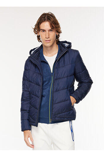 Guess Чоловічий темно-синій SUPER LIGHT PUFFA Mont - RECYCLED LIG