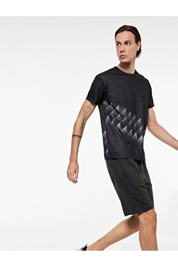 Koton Cotton Comfortable Fit Pocket Detailed Waist Tie-Up Sports Shorts