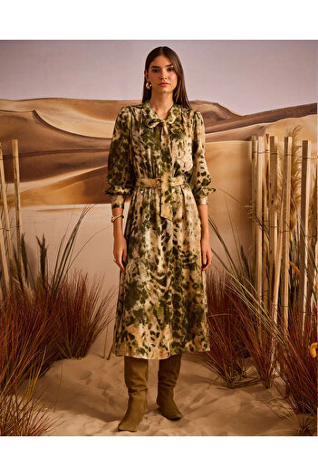 SEÇİL Patterned Belt Detailed Dress with Scarf Collar