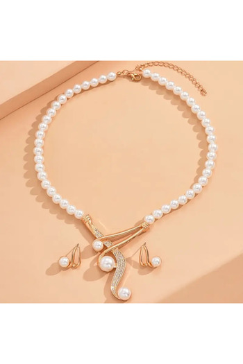 byozanyılmaz Pearl Necklace Set with Complete Stone Design
