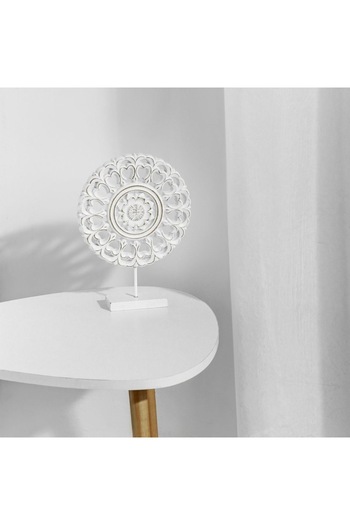 SHOPIENS Wooden Table Decoration Shopiens®, White Flower with Brushed Design on Wooden Base, 20 x 5 x 27 cm