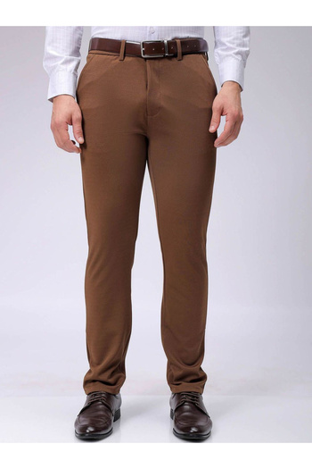 The Indian Garage Co By Styli Men Brown Slim Fit Textured Knit Trousers