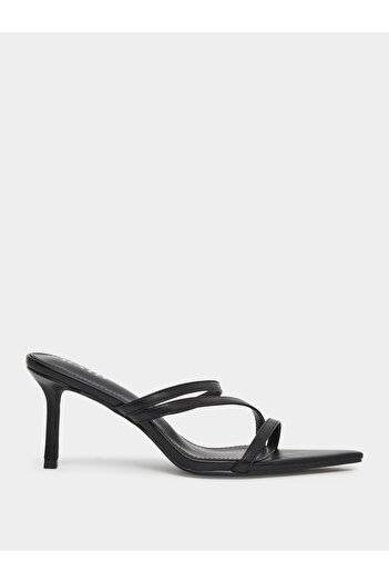 Raid By Styli Tosca Black Strappy Sandals