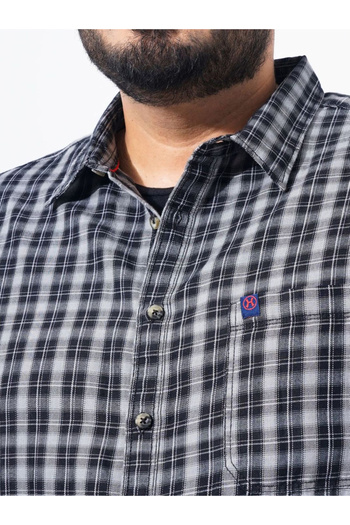 HardSoda By Styli Plus Men Black Regular Fit Checkered Shirt