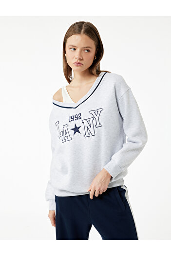 Koton Long Sleeve V-Neck Ribbed Embroidered Oversize Sweatshirt
