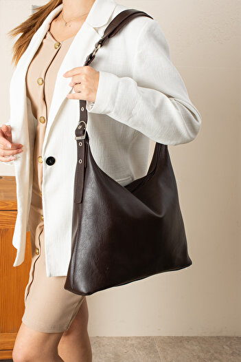 Ebitte Woman Bags Luxury Shoulder Bag with Casual Inner Pocket Detail