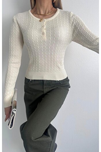 fujya Open Neck Knitted Purry Knitwear Blouse Cream