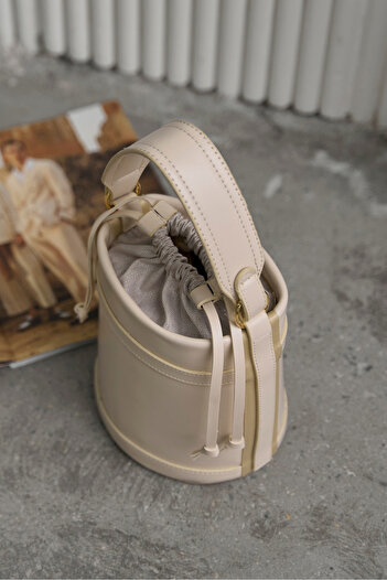 Lunova Cream Women's Drawstring Bucket Hand and Shoulder Bag