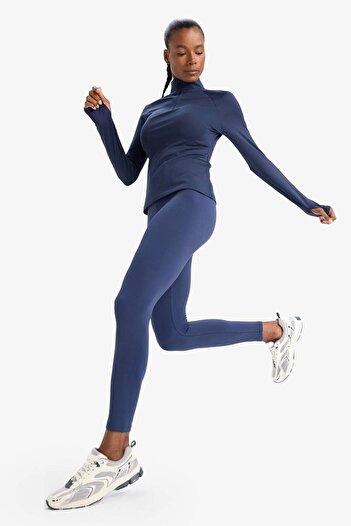 DeFacto DefactoFit Toparlayıcı Yüksek Bel İçi Yumuşak Tüylü Beli Saran Basic Düz Sporcu Tayt W8206AZ25AU