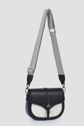 Jacquline Black Women's Shoulder Bag Im589
