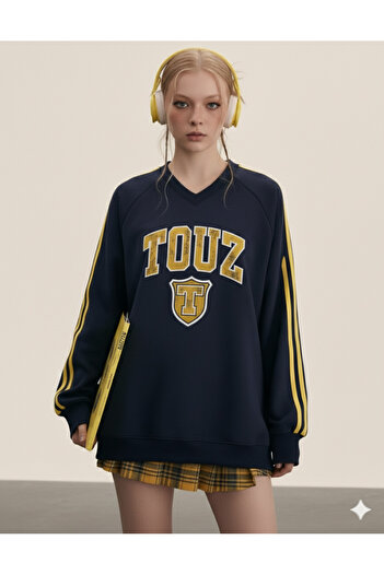 Touz Moda Світшот з V-подібним вирізом і жовтими смужками, з принтом Touz