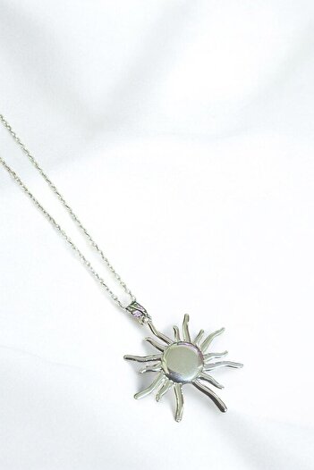 özgül takı ve tasarım Stainless Steel Silver Color Sun Pattern Women Necklace
