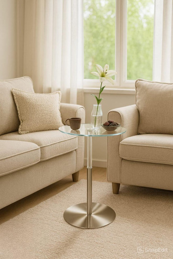 private house Set of 2 modern coffee tables, metal base, glass top, gold stand color