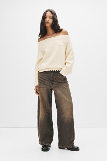 Pull & Bear Asimetrik kesimli yumuşak örgü kazak