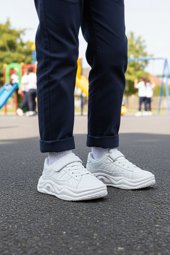 AYK'S White Velcro Children's Sports Shoes 2033 F