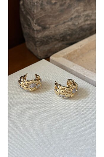 Muse Sister Minimalist Jolie Earrings