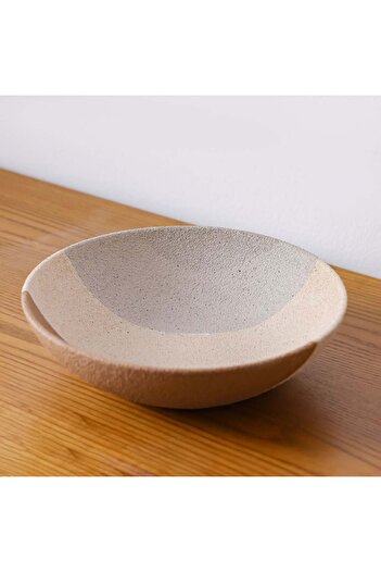 Danube Home Lexie Caramel Ceramic Platter Tawny – Elegant Durable Serving Dish 30.7x30.7x8.5 cm
