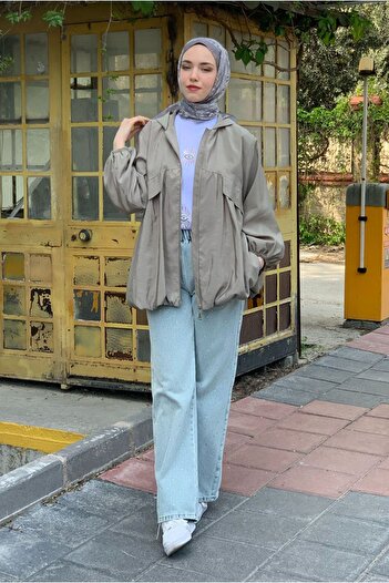 Moda Rosa 25Y7205 - Soft Green - Parachute Balloon Jacket