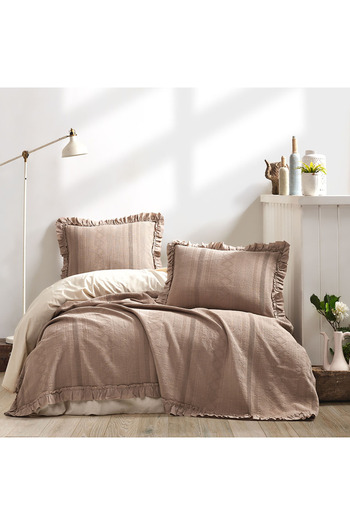 Şaheser Duvet cover set + 2 pillowcases with ruffle, 220x240cm, Tiziana Beige (beige)