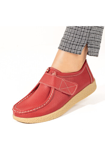BMoD Red women's casual shoes with a flat sole, made of genuine leather MOD06086