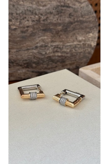 Muse Sister Special Series Isaacca Earrings