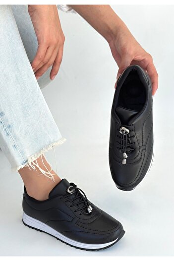 Erbilden Finna Black Leather Lace-Up Sneakers