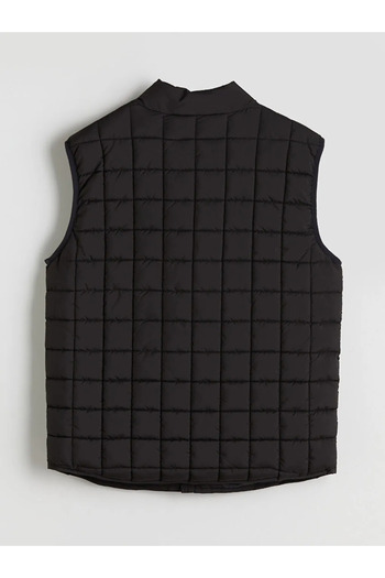 LC Waikiki Slim Fit Stand Collar Men's Puffer Vest