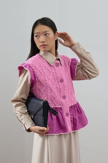 Ceylan Otantik Pink Ruffled Knit Vest