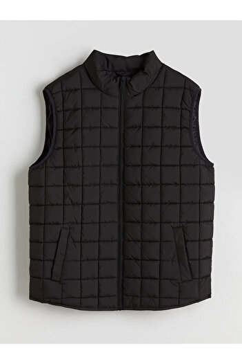LC Waikiki Slim Fit Stand Collar Men's Puffer Vest