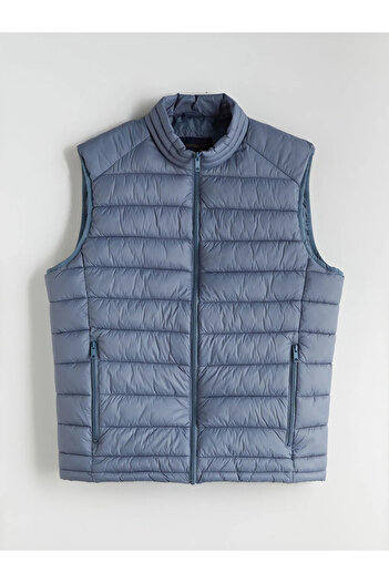 LC Waikiki Standard Mold Stand Collar Men's Puffer Vest