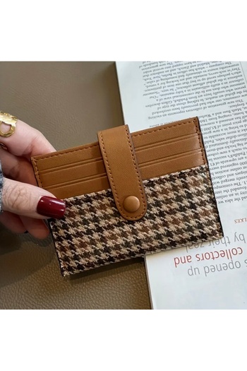 Lilly Auburn Card Holder