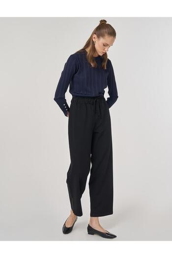 Kayra Relaxed Cut Trousers Black