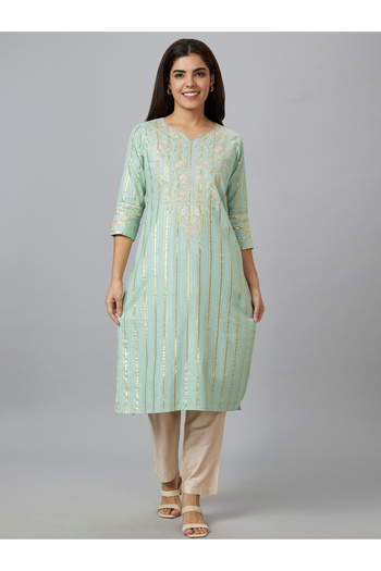Globus By Styli Green Embroidered Straight Kurta