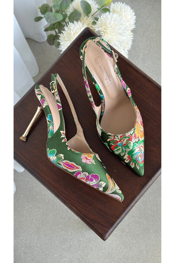 Letafia Valley Ethnic Pattern Heeled Shoes