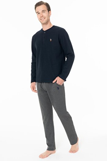 U.S. Polo Assn. Men's button-down long sleeve winter pajama set