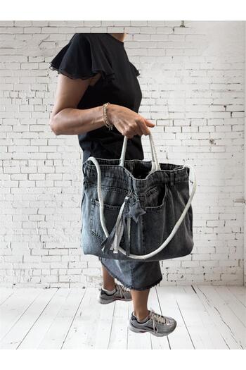 Dema Handcrafted Charm Detailed Denim Shoulder Bag