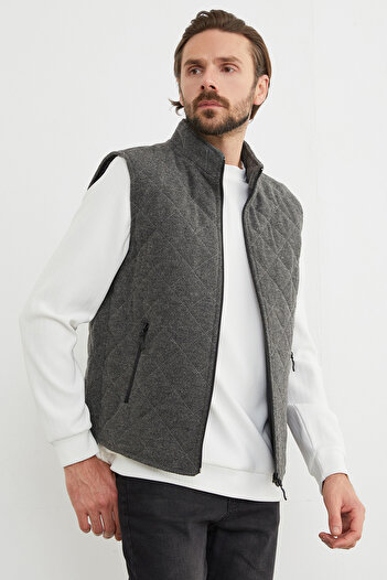 Fulla Moda Zippered Pocket Cashmere Vest