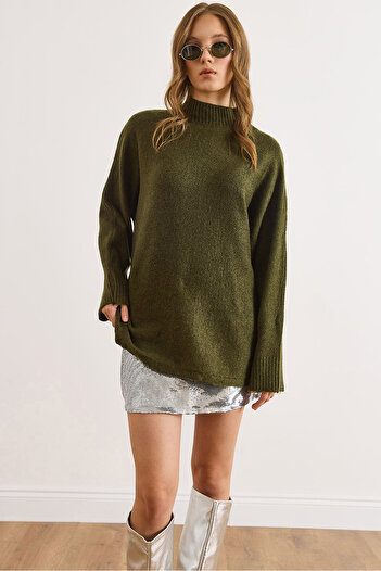 Olalook Women's Khaki Stand Collar Soft Textured Washable Bat Knit Sweater Kzk-19001005