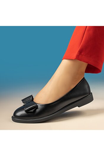 BMoD Black women's ballet flats with a low sole and a bow MOD11661