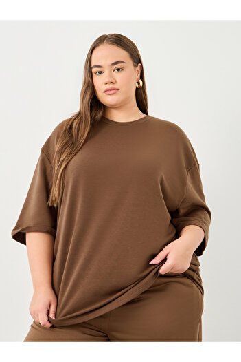 Styli Plus Size Solid Short Sleeve T-Shirt
