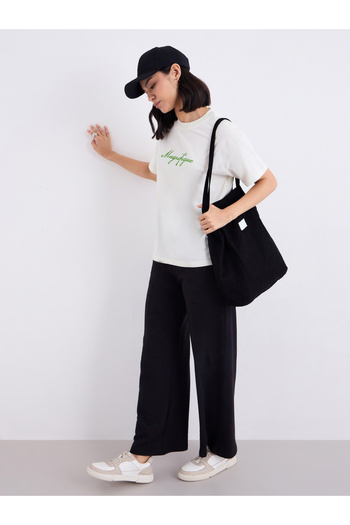 Styli Off White Embroidered Slogan Boxy T-Shirt
