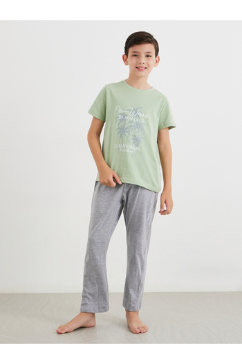 Styli Graphic Print Round Neck T-Shirt and Pyjama Set
